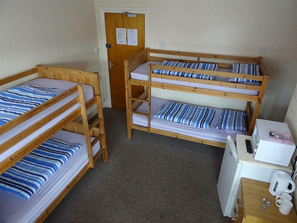 Abreakaway Lodge New Quay Szoba fotó